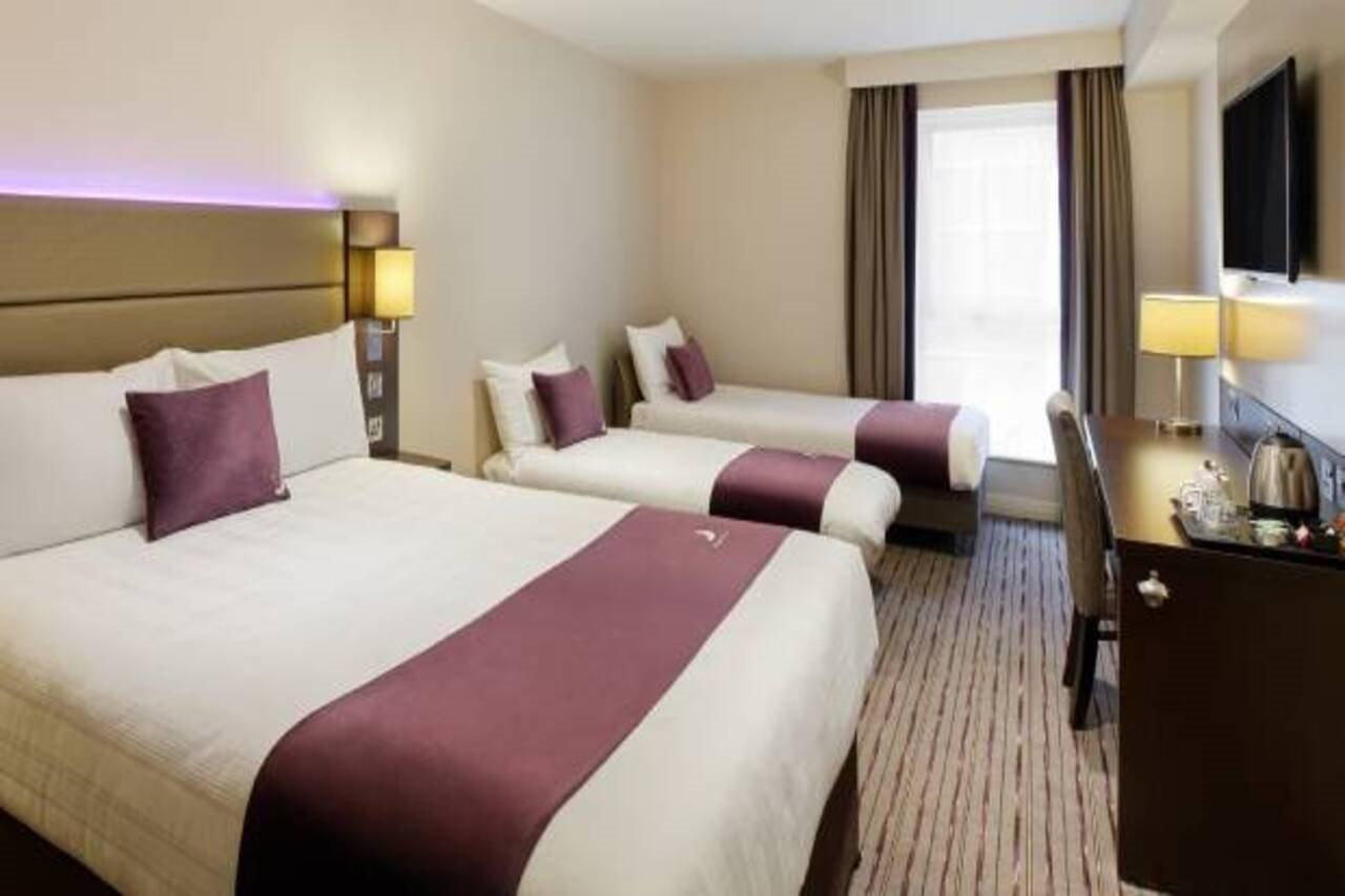 Premier Inn Wirral - הסוול מראה חיצוני תמונה